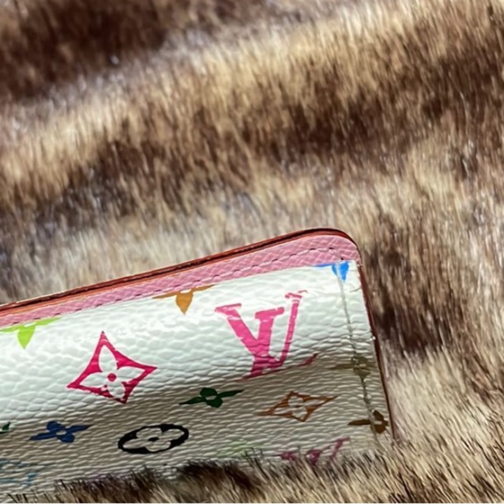 Louis Vuitton White Murakami Key Cles / Key Holder - Picture 5 of 8